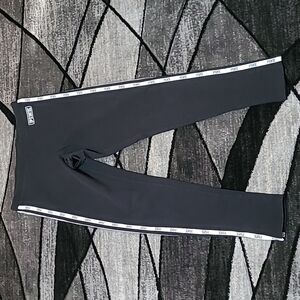 VS PINK Pure Black Cotton W/ White Ticking Logo Leggings Price Firm